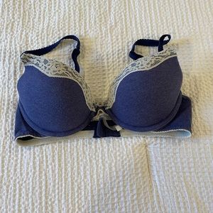 Aerie women’s navy blue lace push up bra size 32C